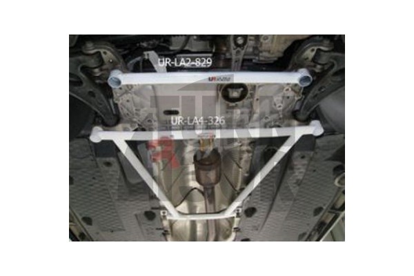 Ultra Racing Front Lower Bar S3 8P / Golf 5 / Golf 6 / Leon 2 / Scirocco 
