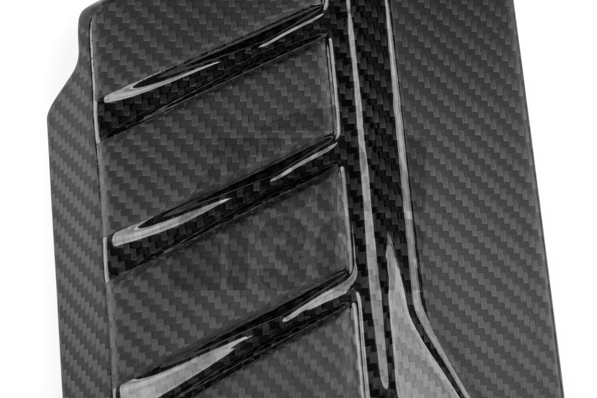 APRCarbon Fiber Engine Cover Audi RS6 C8 / RS7 C8