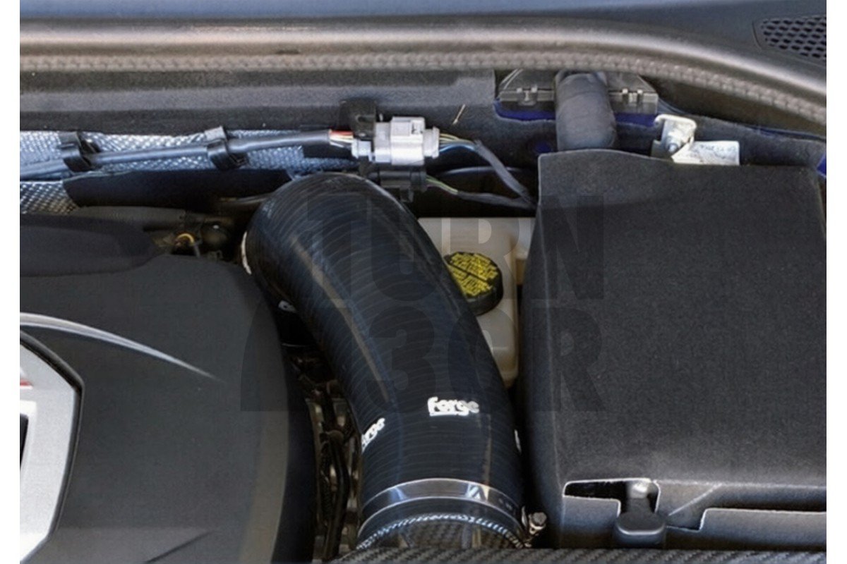 Forge Silicone Inlet Hose Audi S3 8V / Audi TT Mk3 8S / Octavia 5E VRS