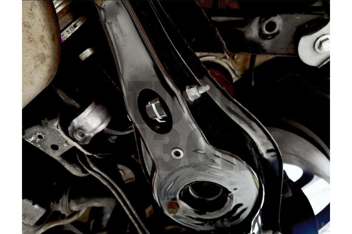 Adjustable Rear Drop Links for A3 / S3 / RS3 / TT / Leon 3 / Golf 7 / Golf 8 MQB / MQB Evo Racingline